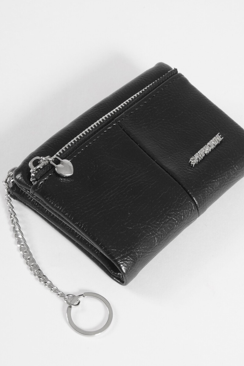 Billetera flap con cierre negro