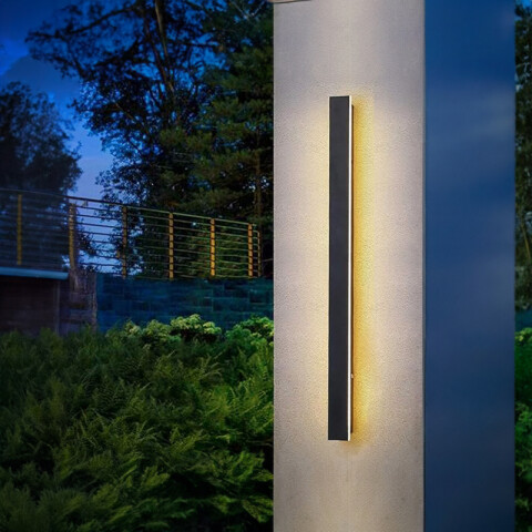 Aplique pared rect negro luz indir 18W cálida IP65 ZU0334