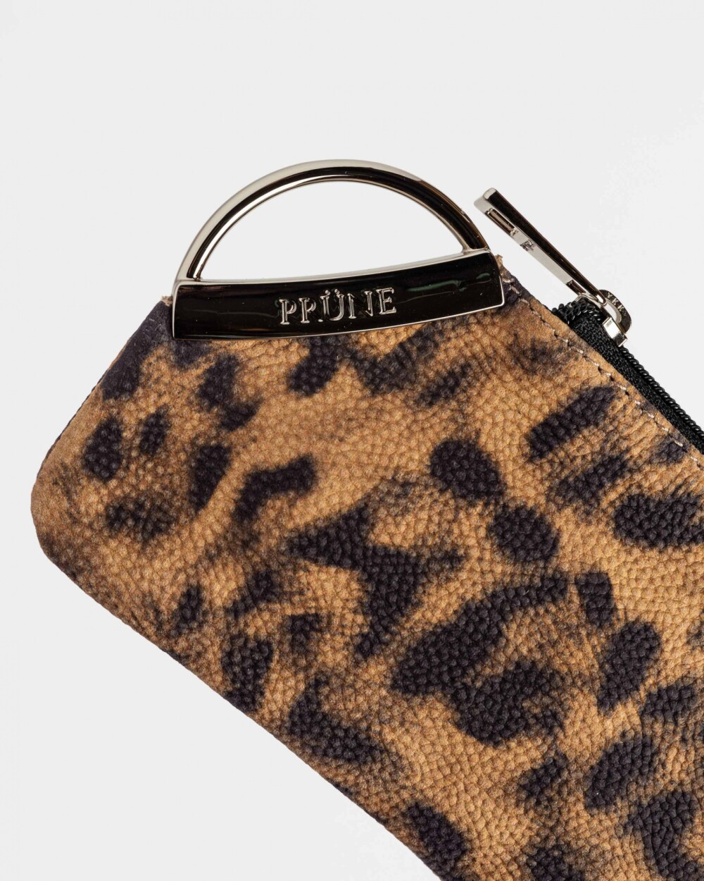 Monedero Katy En Cuero Animal Print Camel