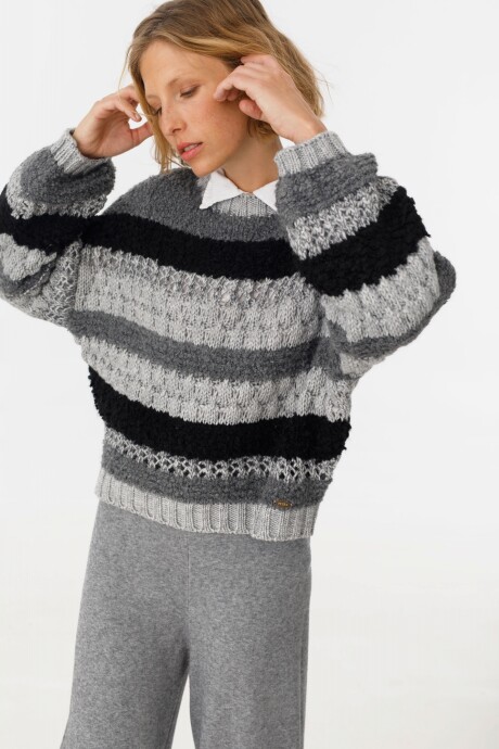 Sweater Hungria Gris/Negro