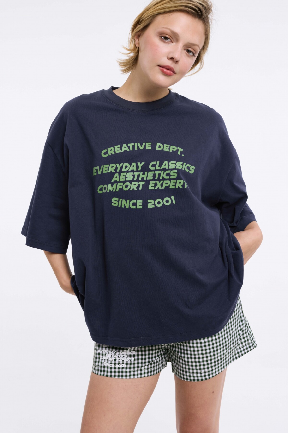 Remera Six Azul Marino