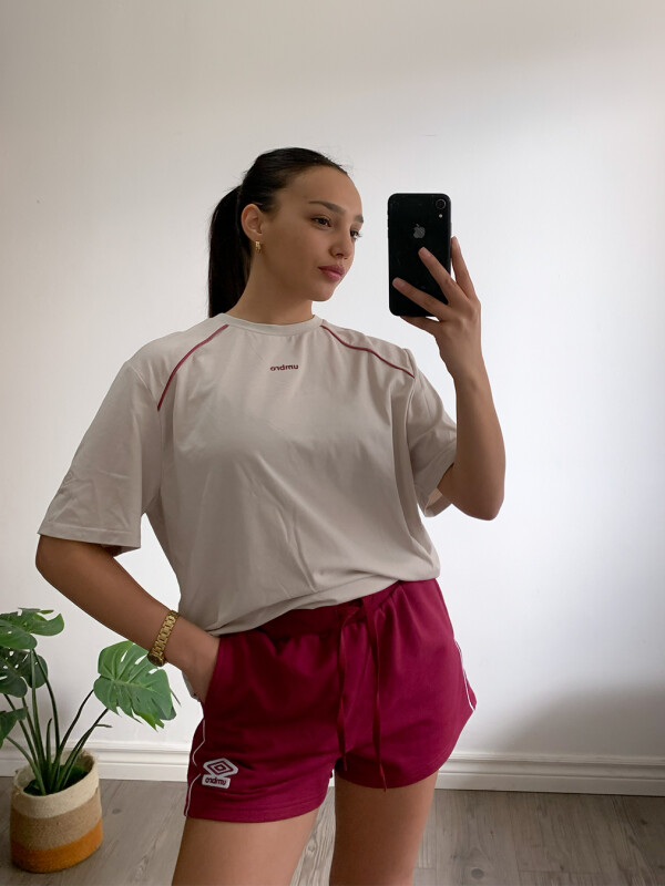 REMERA LUPA Umbro Mujer 00b