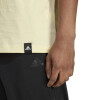 Remera Adidas Codes Badge de Hombre - IW2695 Amarillo