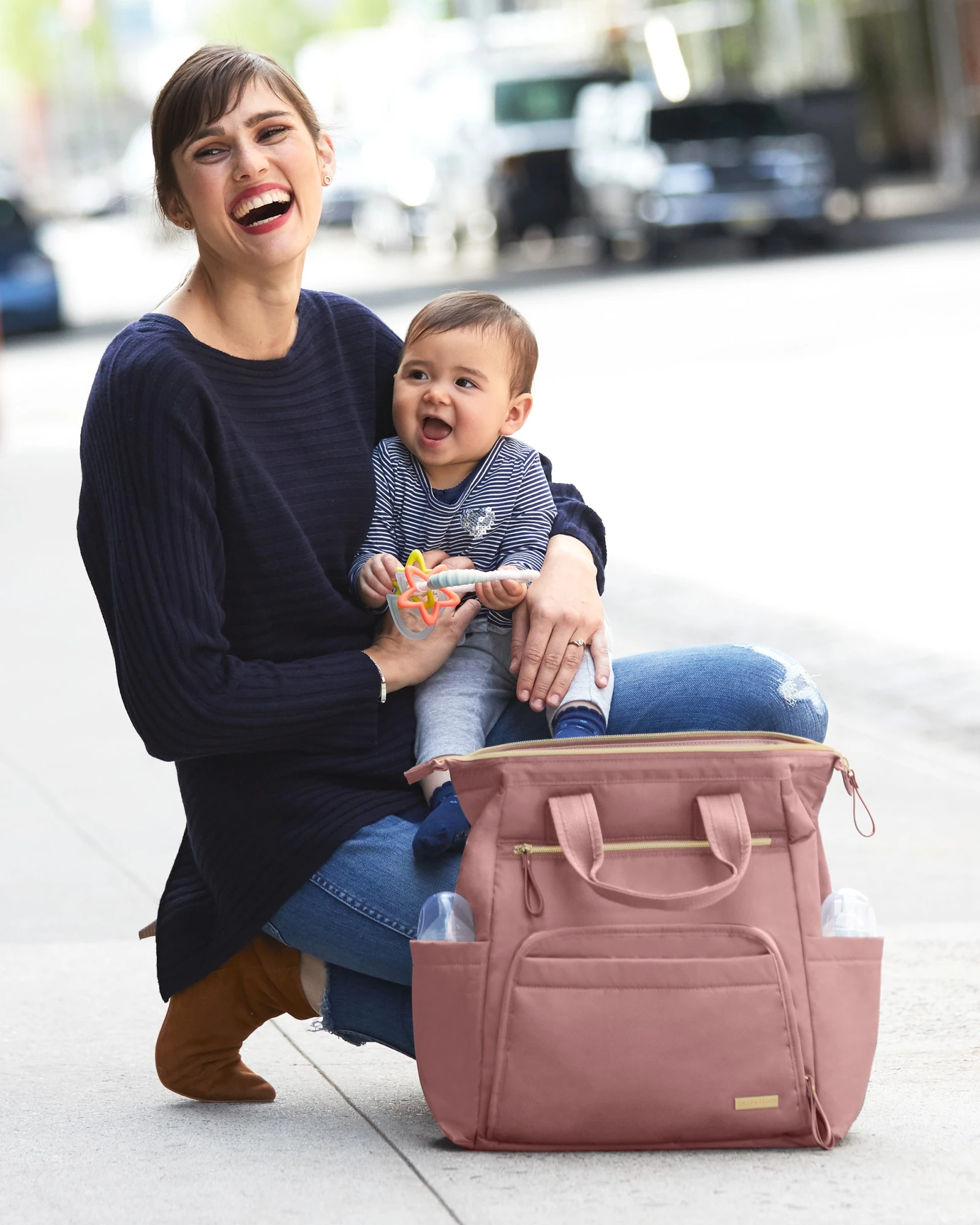 Mochila maternal Mainframe rosa Mochila maternal Mainframe rosa