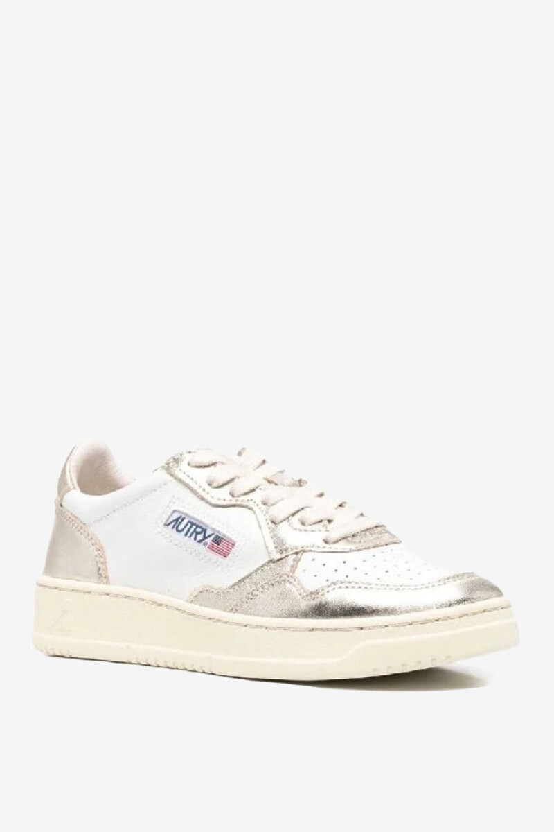 ZAPATILLA MEDALIST LOW Plata