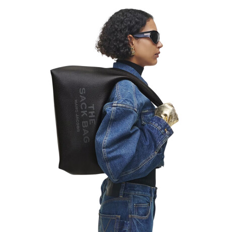 MARC JACOBS - THE SACK 001