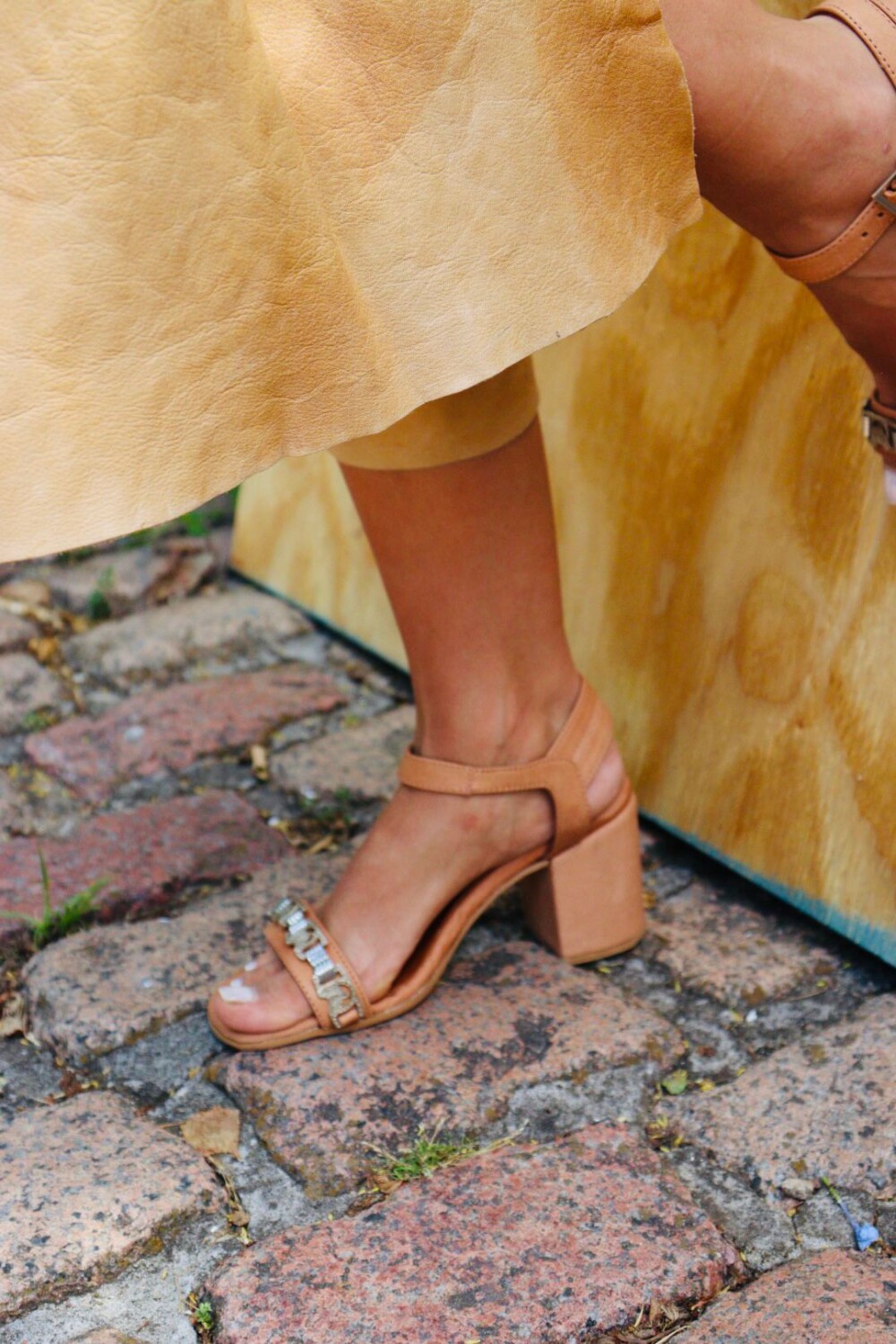 Gaucha Sandals Camel