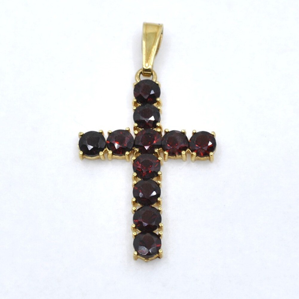 Cruz En Oro 18K Con 11 Granates Cruz En Oro 18K Con 11 Granates