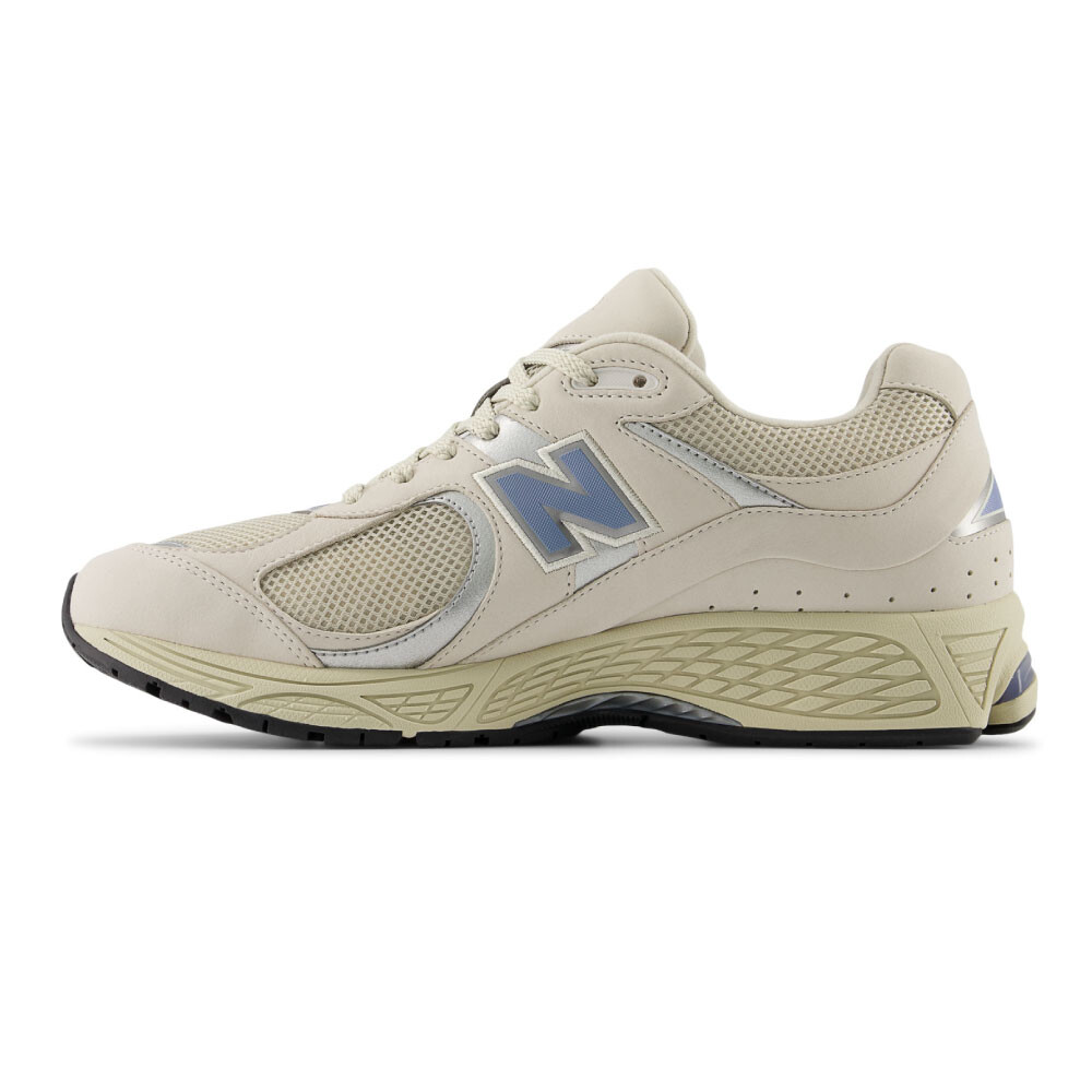 NB 2002 Beige