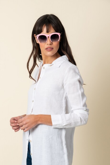 Blusa Camila celeste. Lino con spandex. Talle único. Jean Mom blanco #blusas #outfit#moda#envios#showroom#jeans#lino