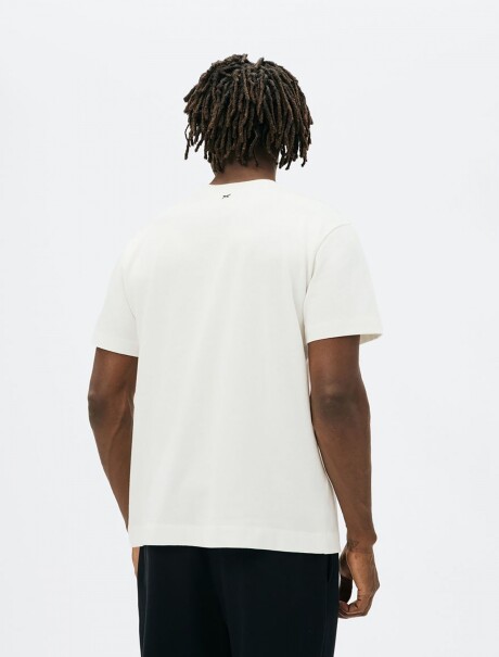 CAMISETA CON ESTAMPA MODELO REGULAR BLANCO
