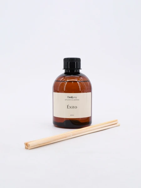 DIFUSOR ÉXITO CON VARILLAS AMARILLO