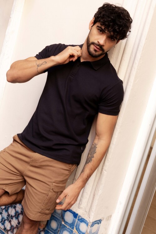 Remera Abel Negro