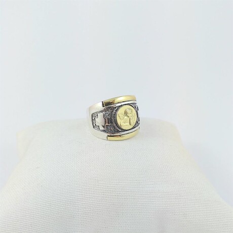 Anillo de plata 925, imagen del Angel de la Guarda (San Rafael) en double de oro 18 ktes. Anillo de plata 925, imagen del Angel de la Guarda (San Rafael) en double de oro 18 ktes.