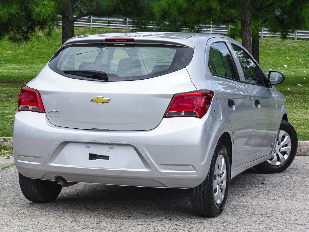 Chevrolet Joy 1.0 Extra Full | Permuta / Financia Chevrolet Joy 1.0 Extra Full | Permuta / Financia