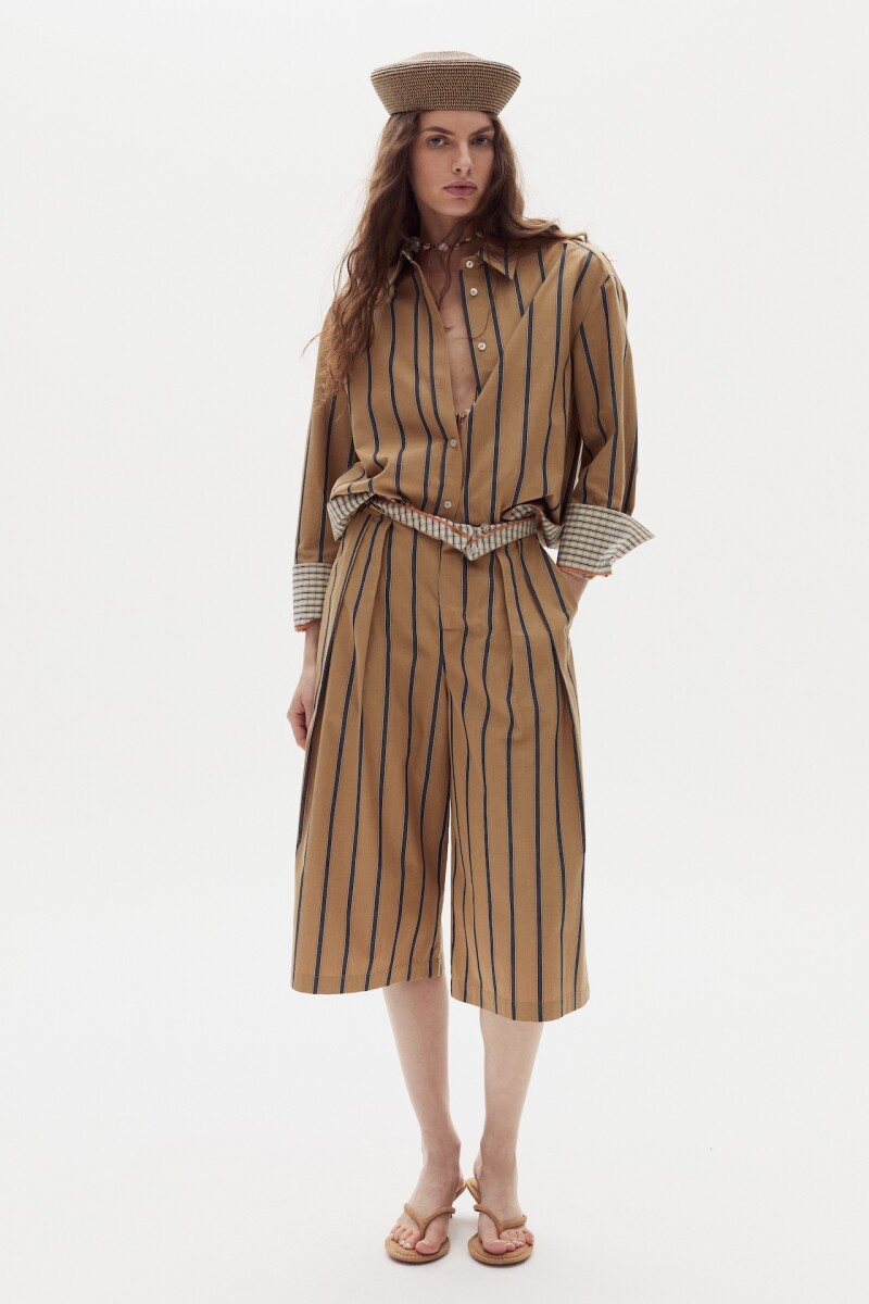 Bermuda Zuri en Algodón Legacy Stripes