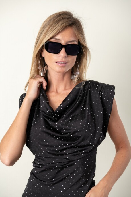 BLUSA PERLA NEGRA BLUSA PERLA NEGRA