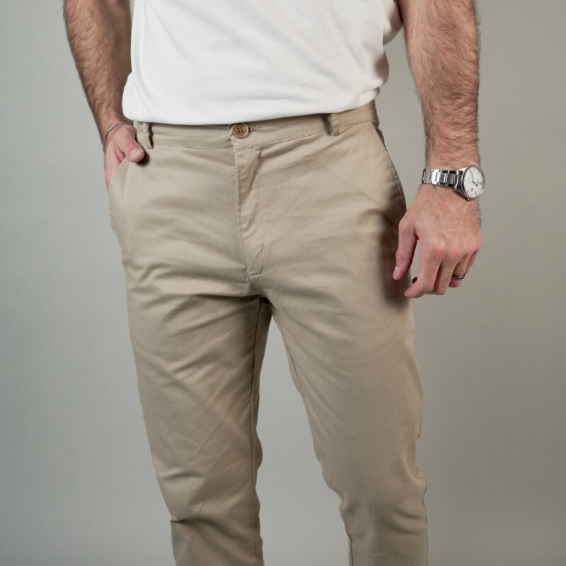 Pantalón chino Beige
