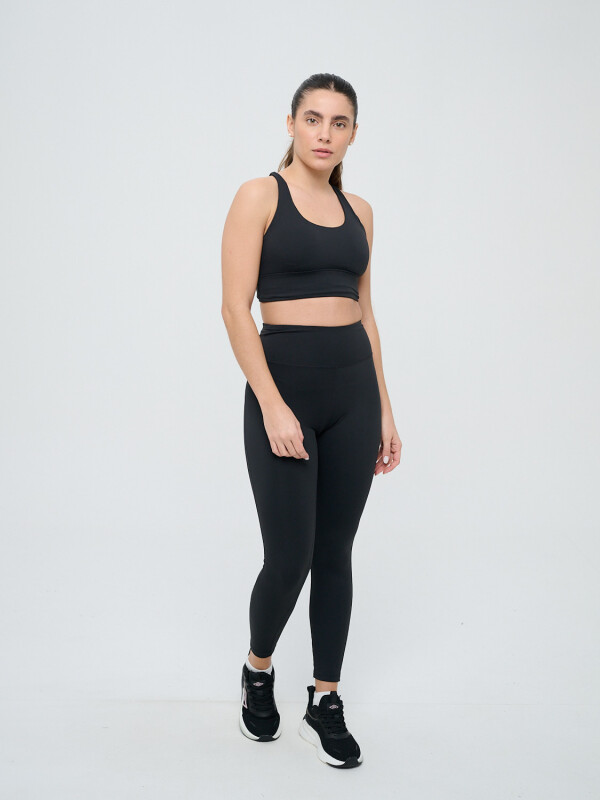 TOP NINA Umbro Mujer 002