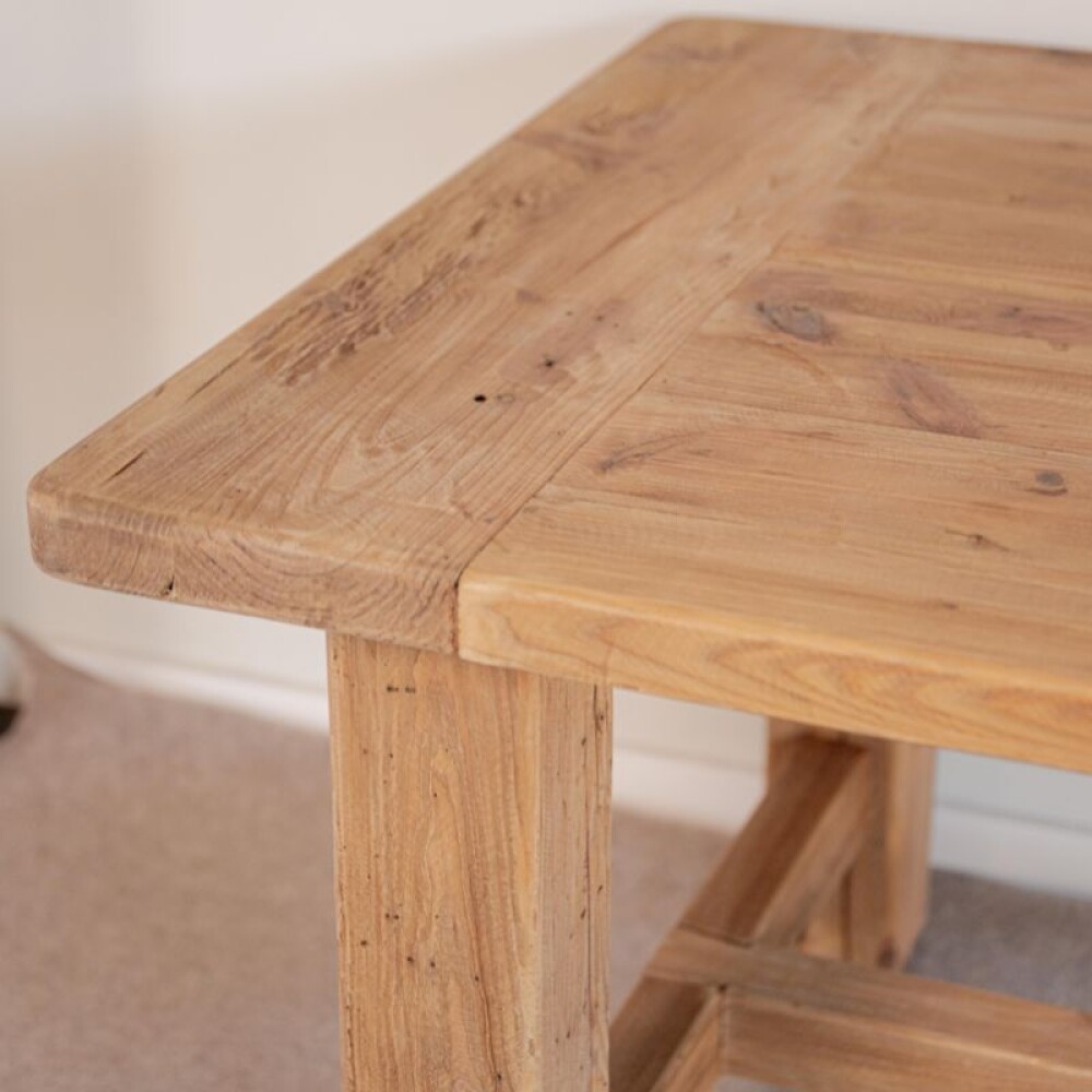 Mesa de Comedor Romana / Madera Reciclada Mesa de Comedor Romana / Madera Reciclada