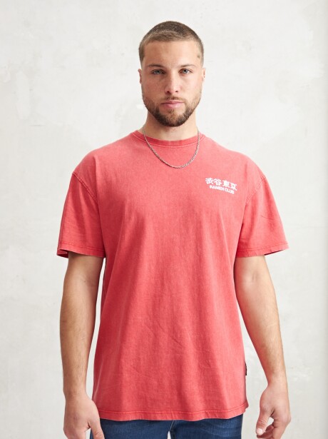 REMERA RAMEN ROJO