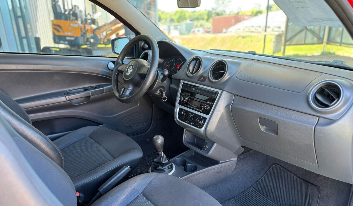VW Saveiro Cab Ext. - 2016 VW Saveiro Cab Ext. - 2016
