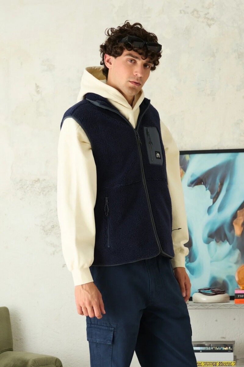 ROPE FLEECE VEST 