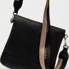 Bandolera Olivia En Cuero Graneado Negro