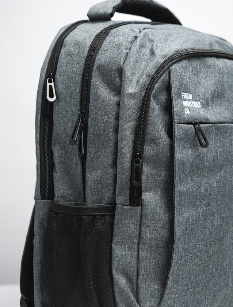 Mochila Forum Executive Gris Claro