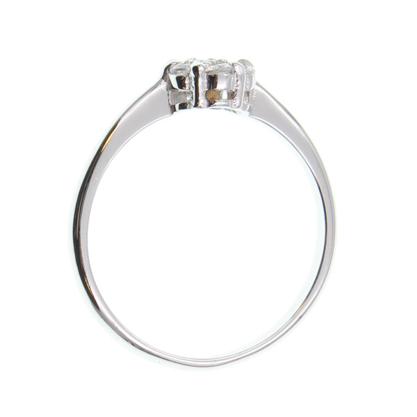 Anillo Corina en oro blanco 18k con circonias Anillo Corina en oro blanco 18k con circonias