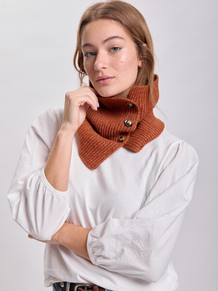 Cuello punto con botones Terracota