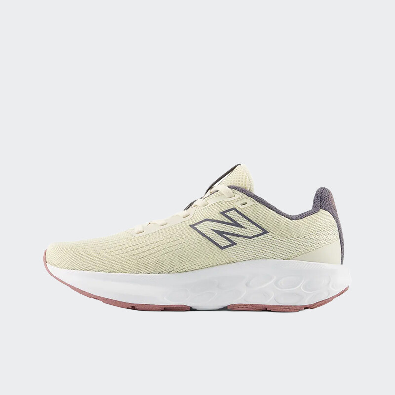 Championes New Balance Fresh Foam x 520 v9 Beige