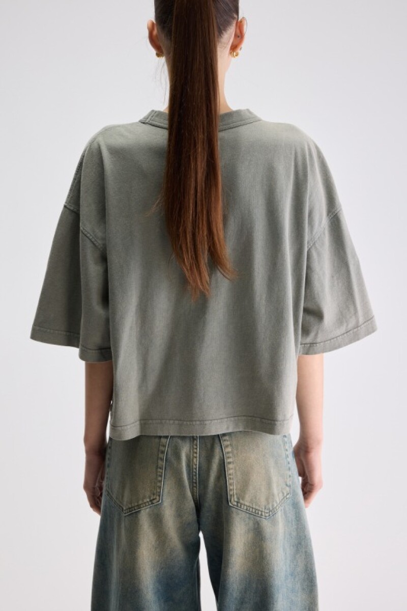 REMERA VOSS Gris