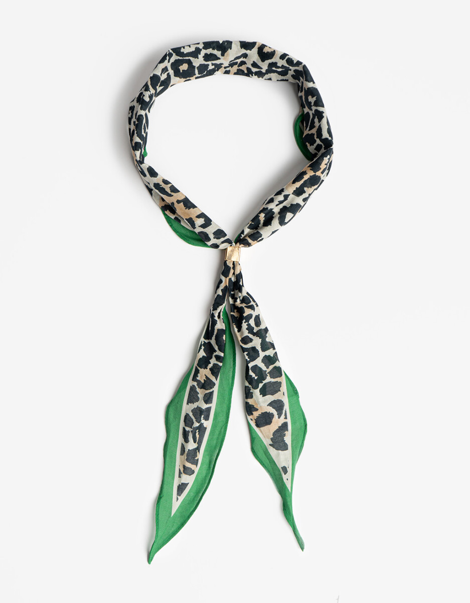 Pañuelo Triangular Animal Print 