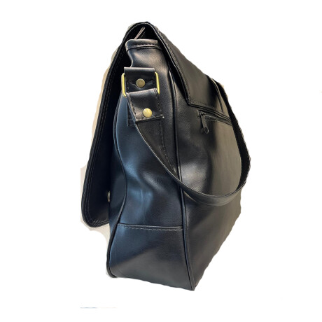 Morral grande con solapa Morral grande con solapa