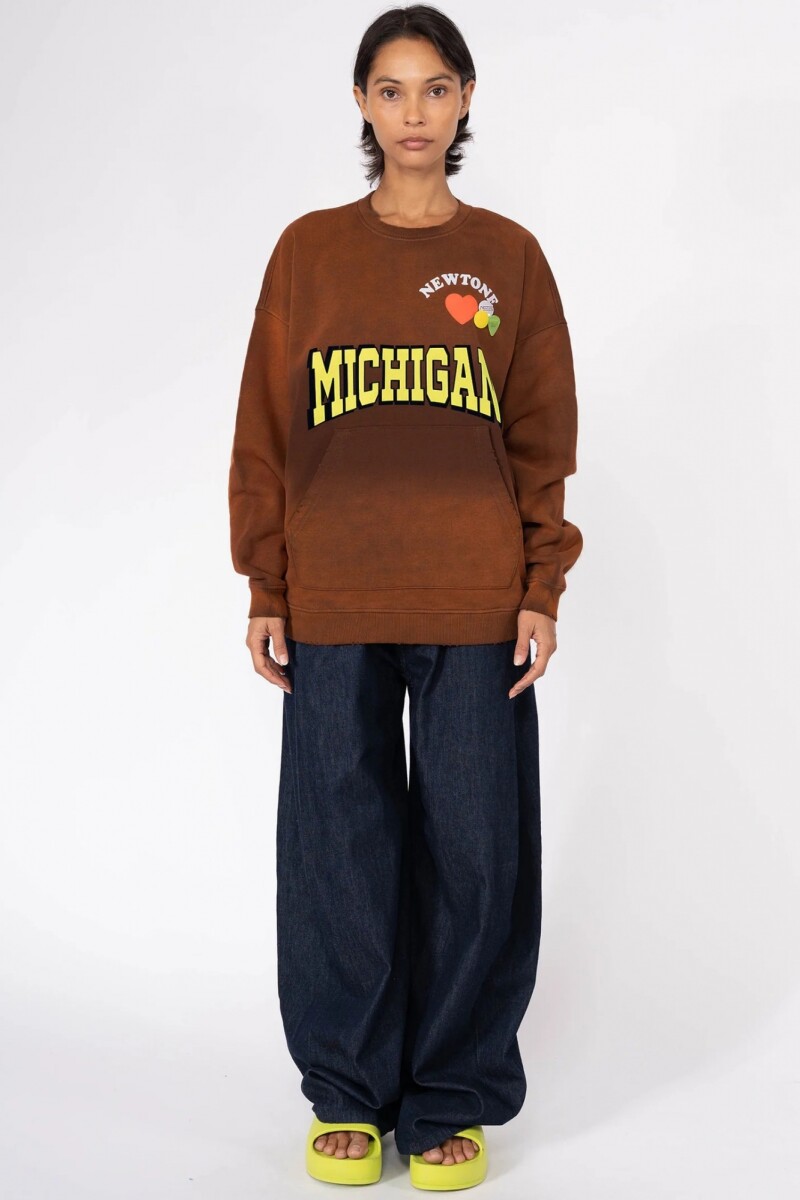 BUZO OVER NWTLOVE Marron