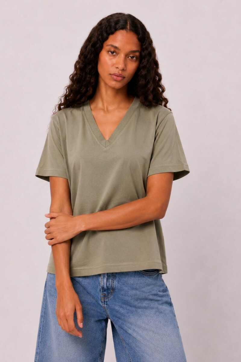 Remera Kalae - Verde Grisaceo 