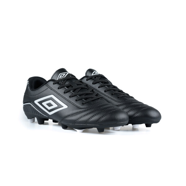 Calzado Classico III HG Umbro Hombre 029