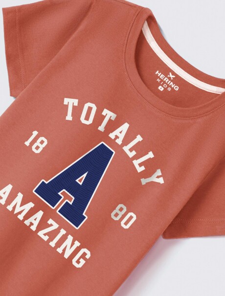 CAMISETA BÁSICA INFANTIL CON ESTAMPA ROJO