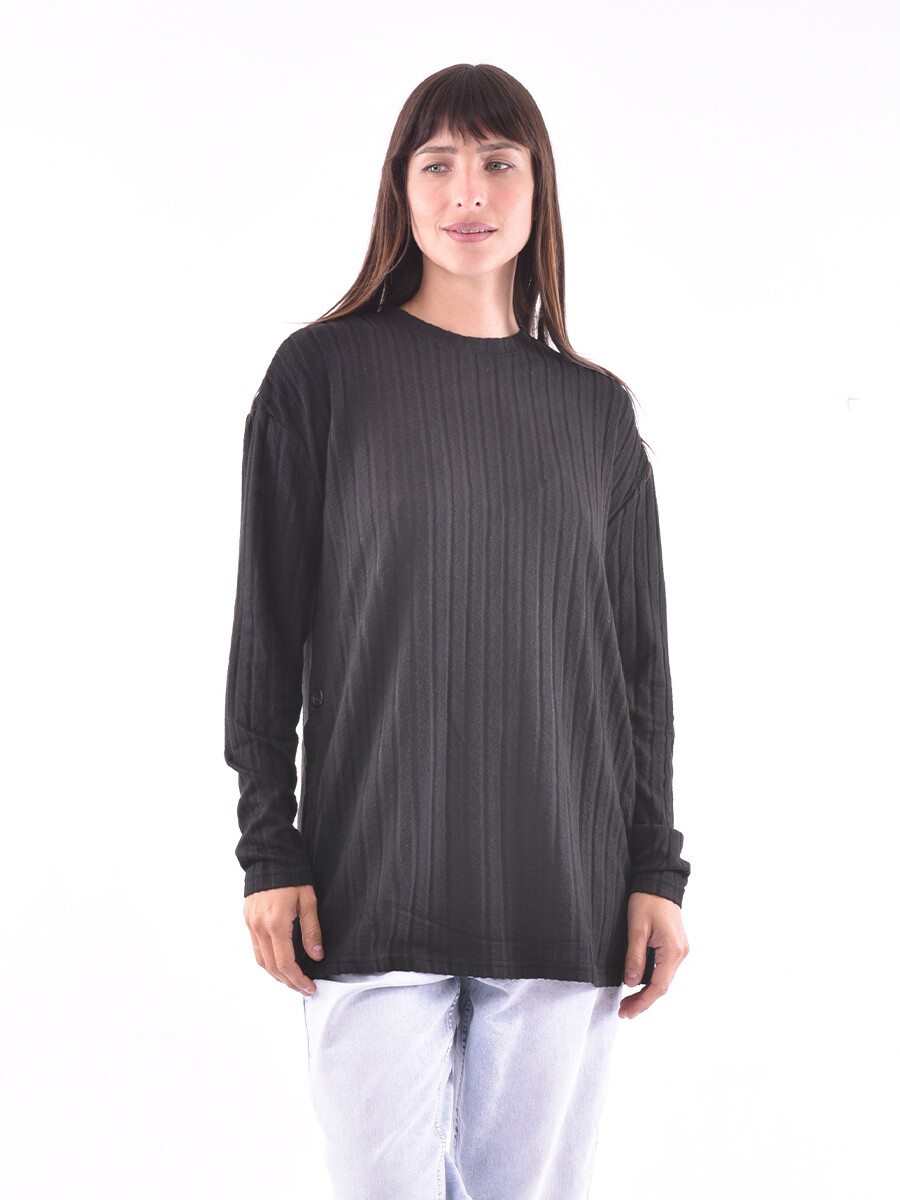 REMERA WOLLE - NEGRO 
