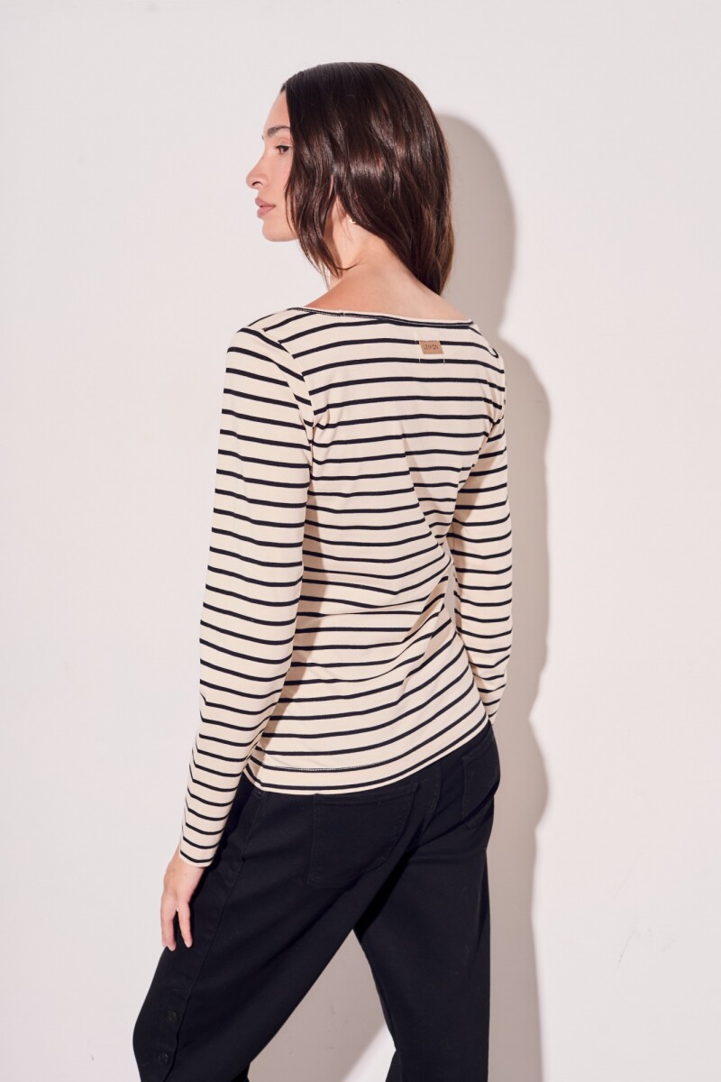 Remera Algodón Elastano Nácar