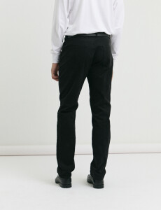 080421 PANTALÓN 5 BOLSILLOS HARRY Negro