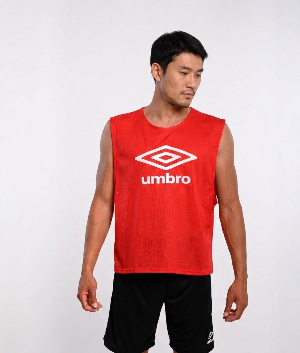 Chaleco Entrenamiento Umbro Hombre - 049 