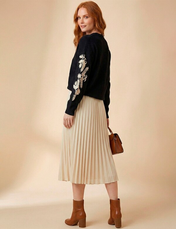 Buzo Manga Bordada NEGRO