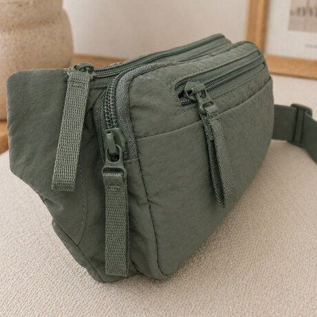Riñonera ajustable con bolsillos Verde