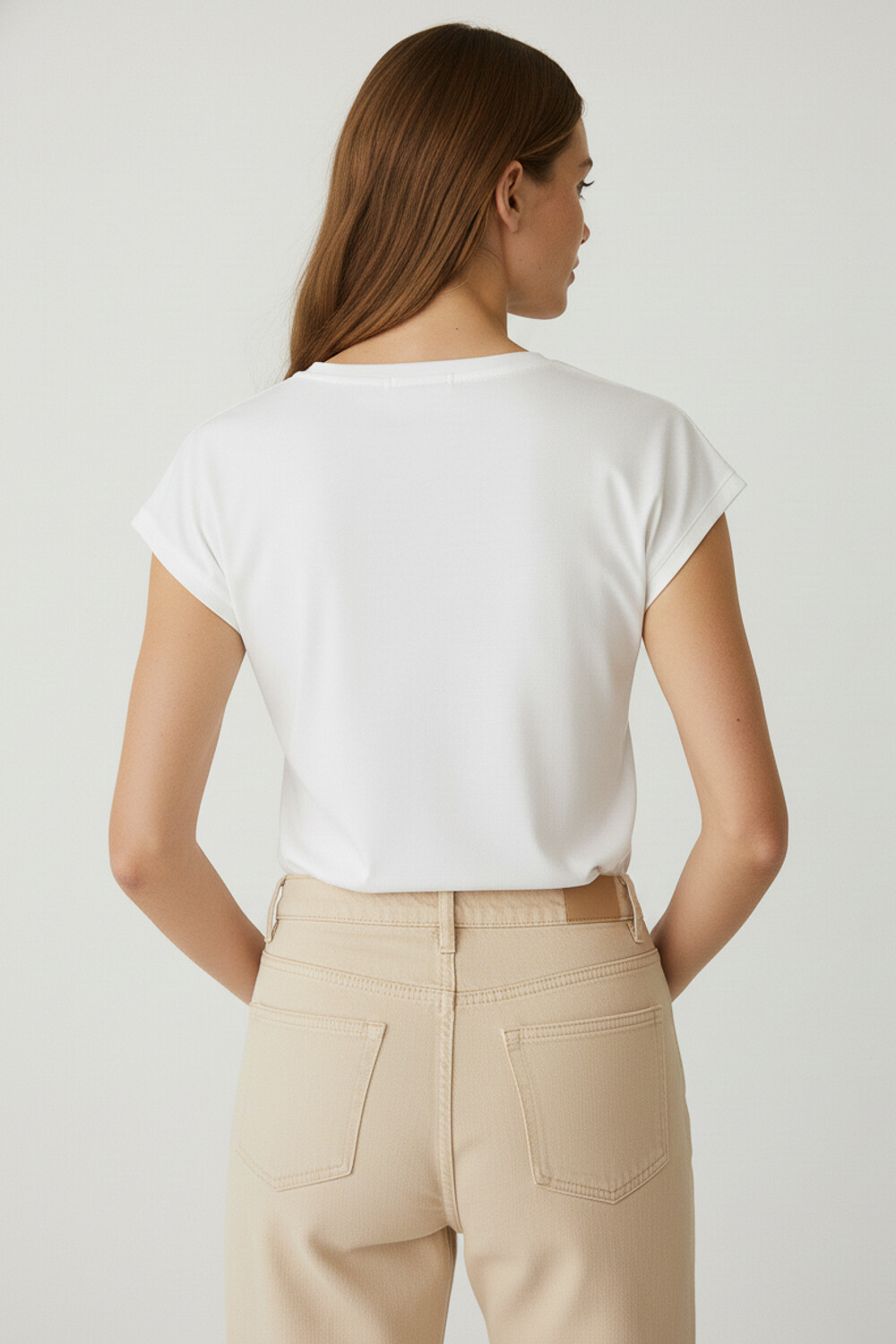 Remera Garmos Marfil / Off White