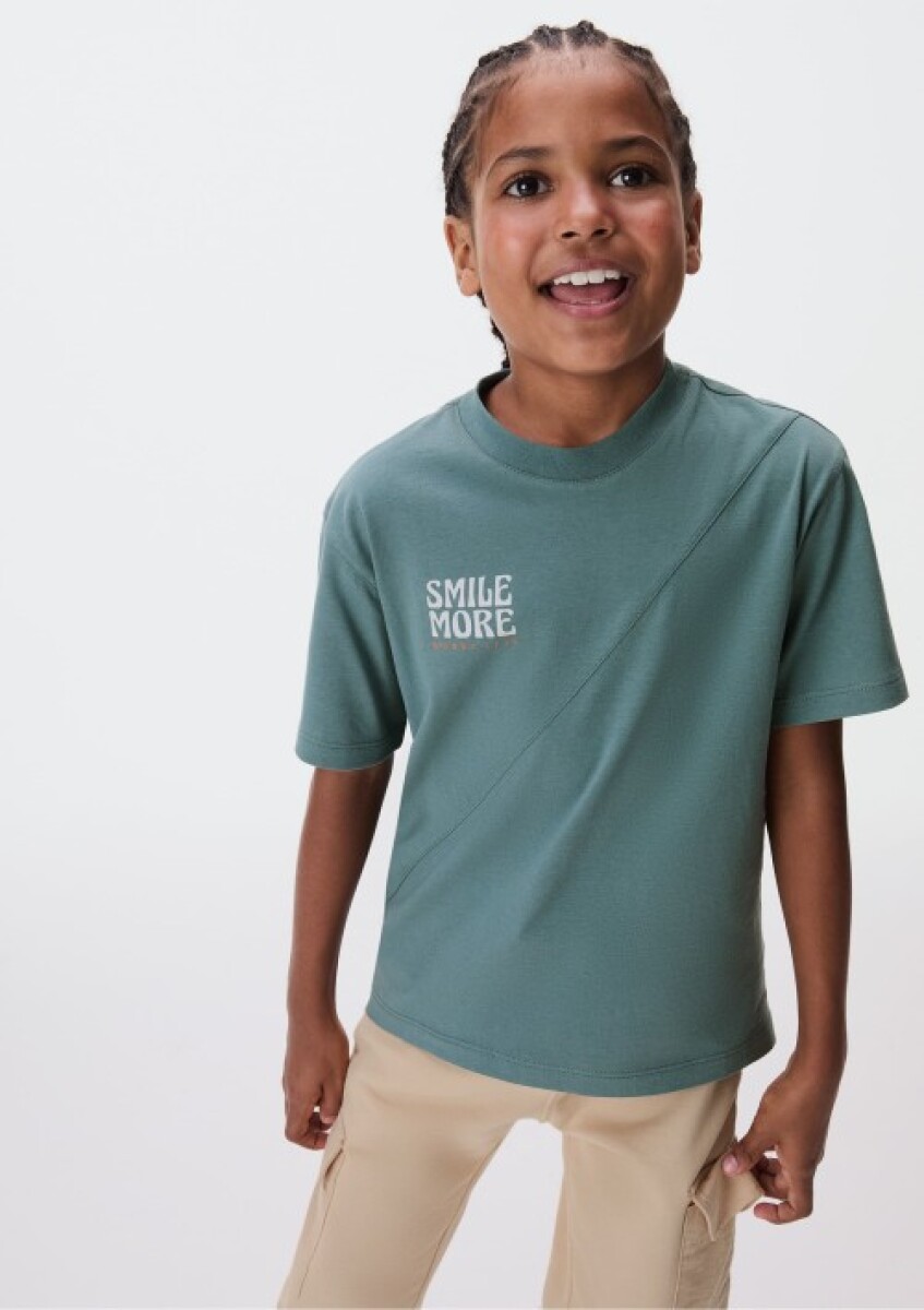 CAMISETA CON ESTAMPA - VERDE 