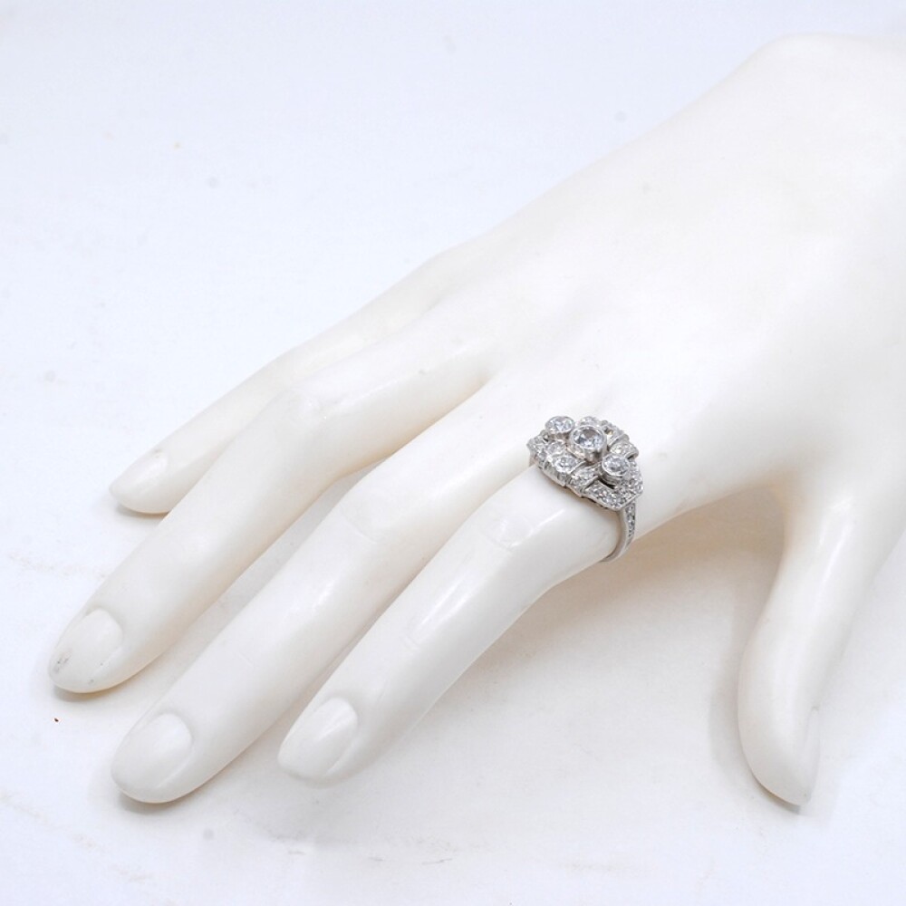 Anillo oro 18k blanco y platino, brillantes y diamantes Anillo oro 18k blanco y platino, brillantes y diamantes
