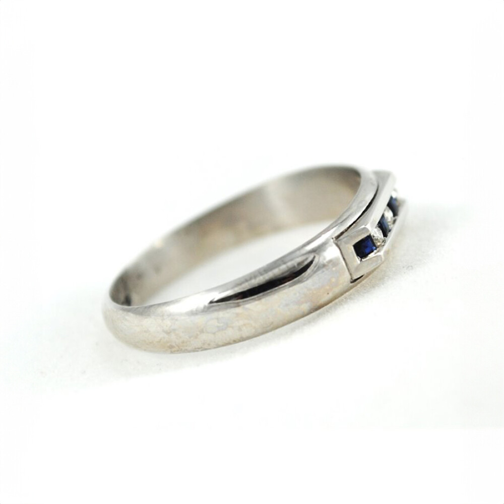 Anillo Oro 18K Con Brillantes Y Zafiros Anillo Oro 18K Con Brillantes Y Zafiros