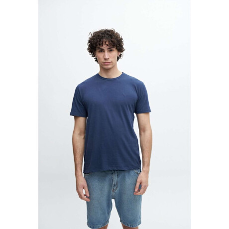 Remera básica Lennie Marino